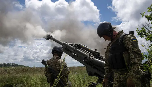 به هوا رفتن جوخه سربازان اوکراینی با یک شلیک+ ویدئو