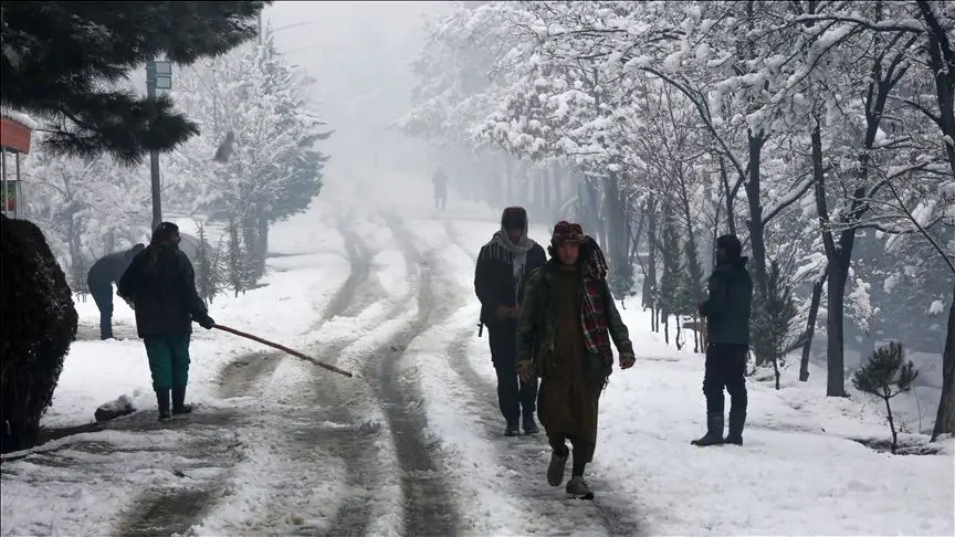 سرما در افغانستان همچنان قربانی می‌گیرد؛ افزایش قربانیان به ۱۶۶ نفر