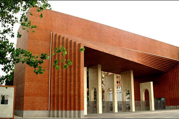 امتحانات دانشجویان شریف فردا حضوری برگزار می‌شود