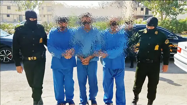 پليس،مأموران،مأمور،250،آگاهي،اصفهان،جوان،تومان،دستبند