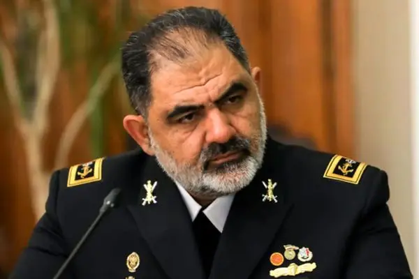 دریادار ایرانی: مناقشات جعلی نمی‌توانند آسیبی به حق حاکمیت ایران بر جزایر سه‌گانه وارد کند