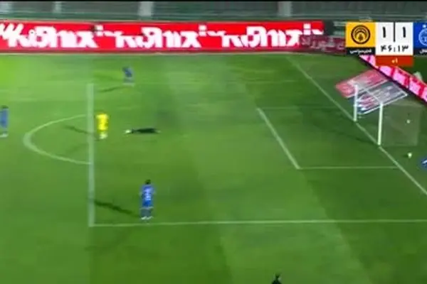 ببینید| گل اول فجر به استقلال روی اشتباه عجیب آدان