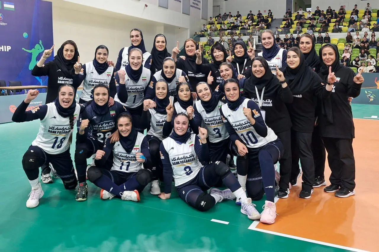 تحریف تاریخ توسط فدراسیون والیبال؛ زنان ایران ۹ سال پیش هم قهرمان شده بودند!