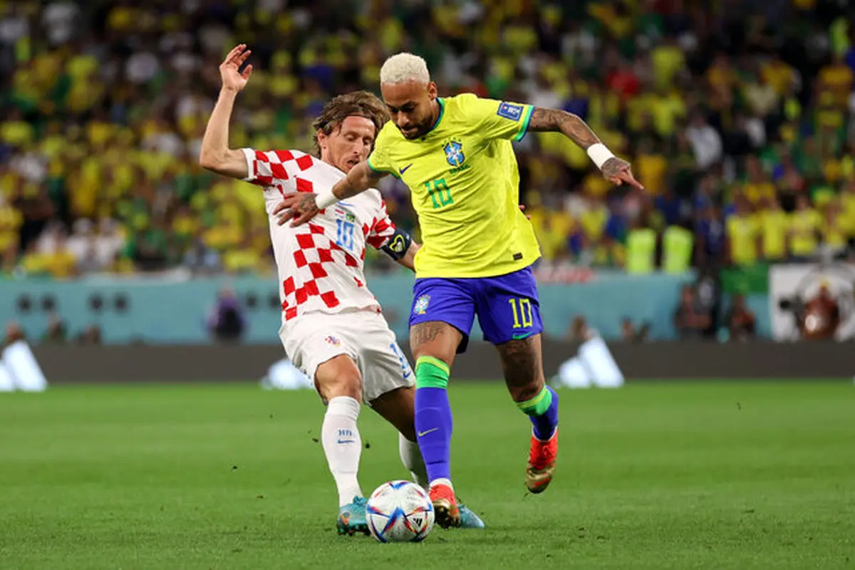 کرواسی یک (۴) - برزیل یک (۲)؛ پایان رویای قهرمانی برای برزیل در جام جهانی