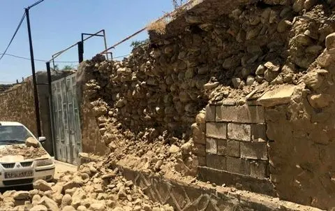 تماس تلفنی رئیس مجلس با وزیر کشور و رئیس جمعیت هلال احمر برای پیگیری آخرین وضعیت مردم زلزله‌زده