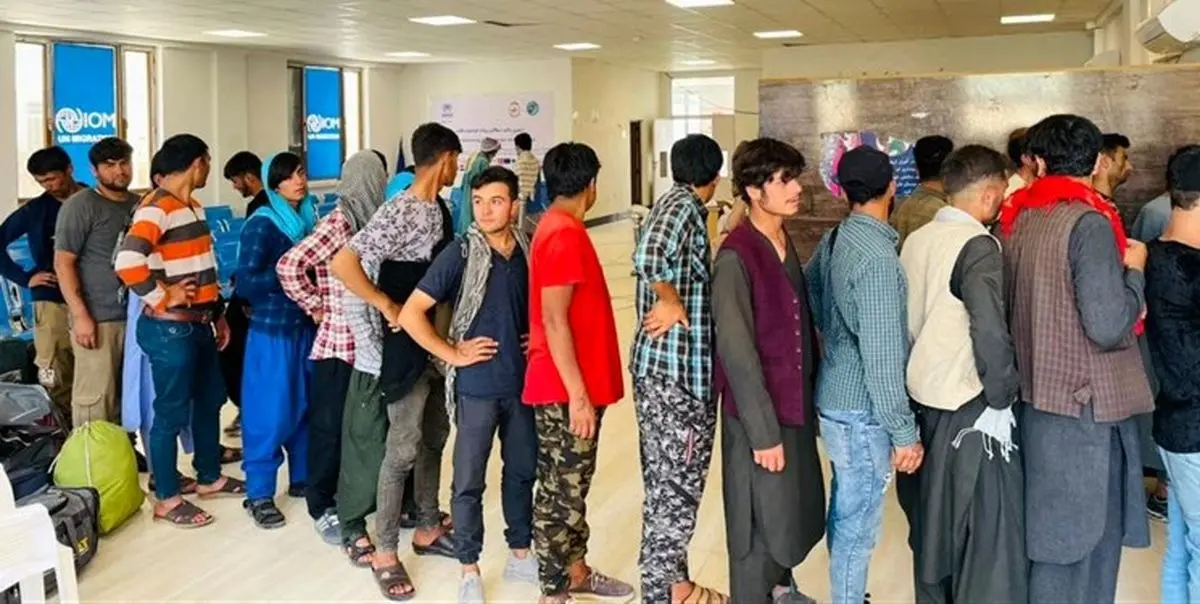 بازگشت نزدیک به هزار مهاجر از ایران به افغانستان طی روز گذشته