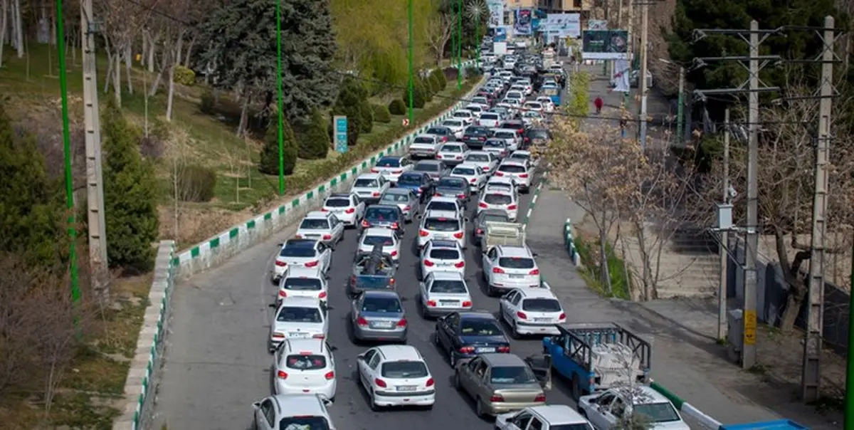 ترافیک سنگین در جاده کرج - چالوس