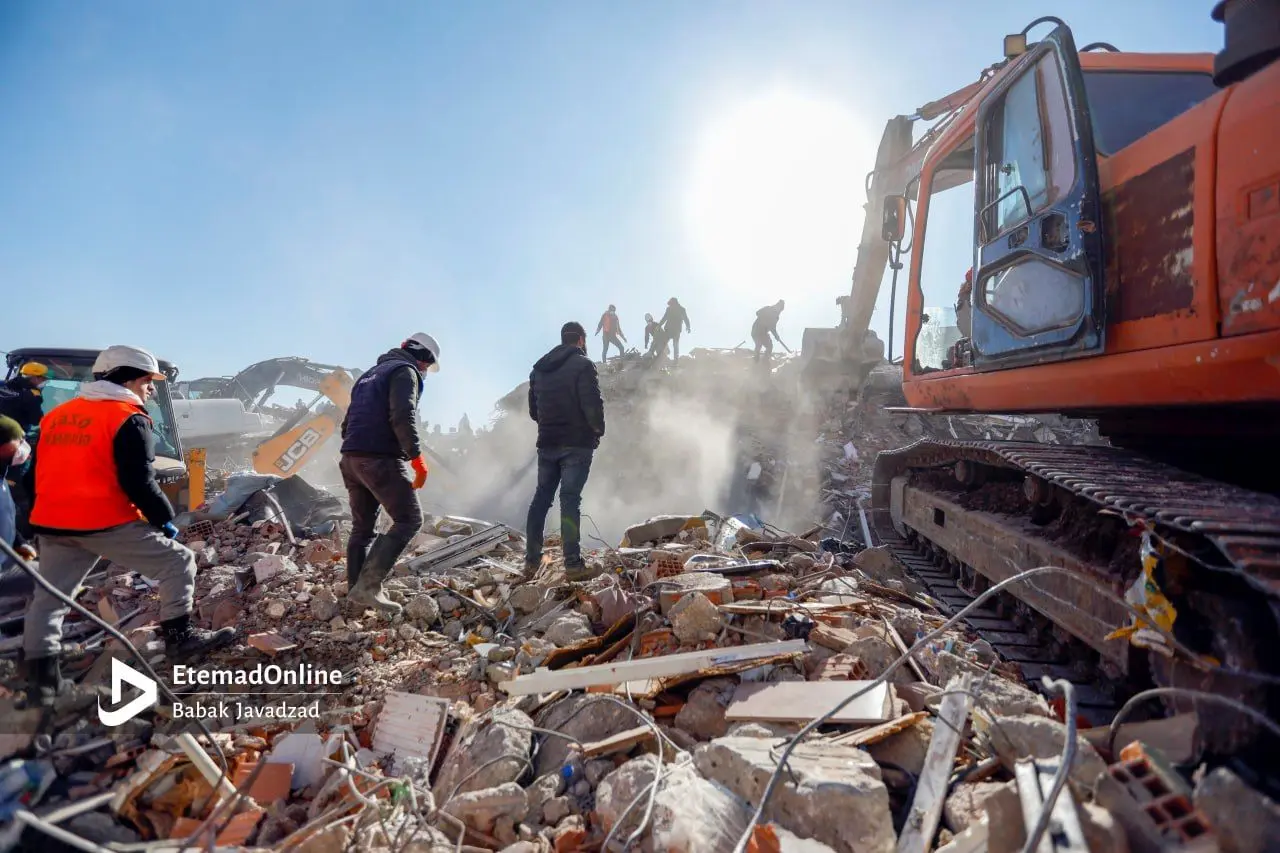 آمار قربانیان زلزله ترکیه به بیش از ۴۴ هزار نفر افزایش یافت/ بازداشت ده‌ها پیمانکار و مالک ساختمان