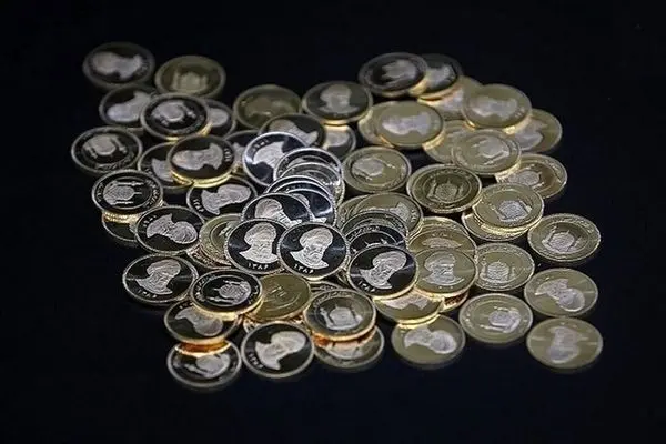 قیمت سکه امروز پنجشنبه ۱۳ آذر ۱۴۰۴؛ سکه امامی همچنان بالا می‌رود