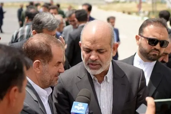 متخصصینِ ما می‌گویند آب هست؛ طالبان باید حقآبه ایران از هیرمند را بدهد