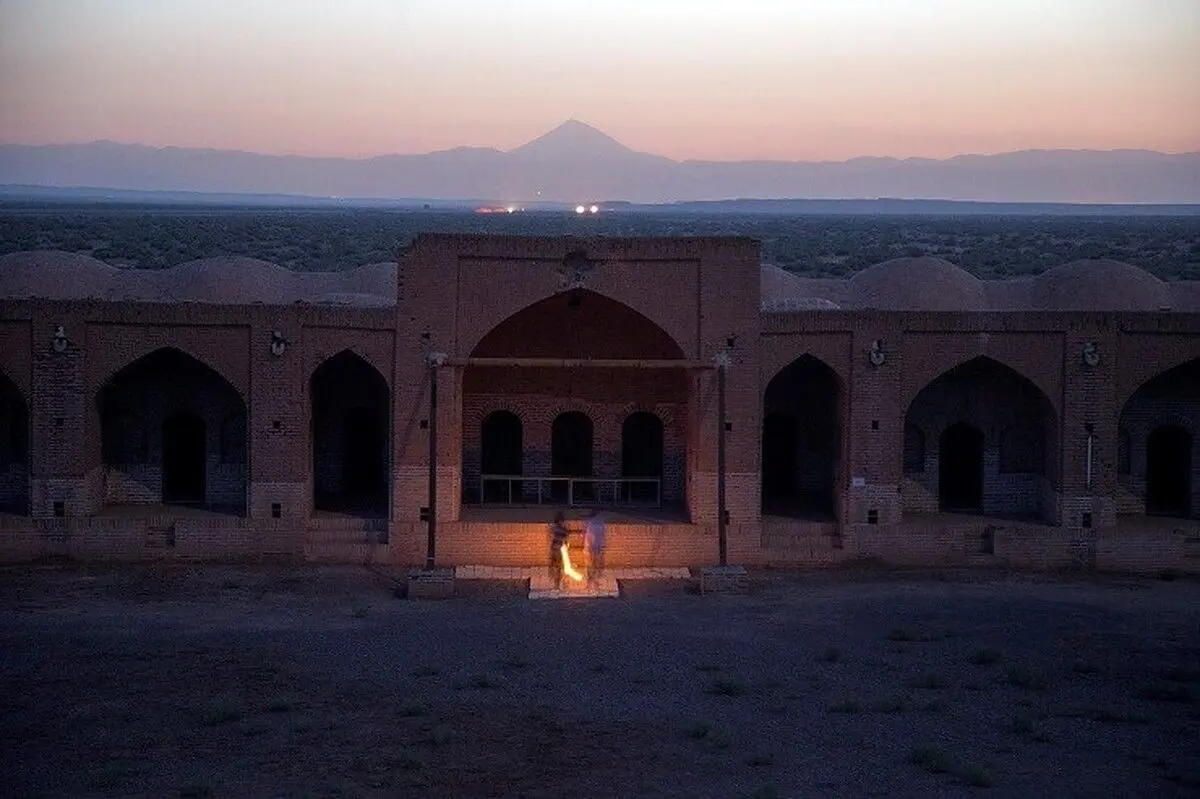 قم،ديرگچين،مدير،استان