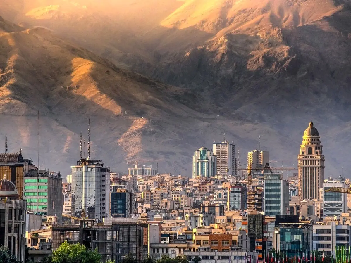 سفر از مشهد به تهران؛ تفاوت های سفر زمینی و هوایی