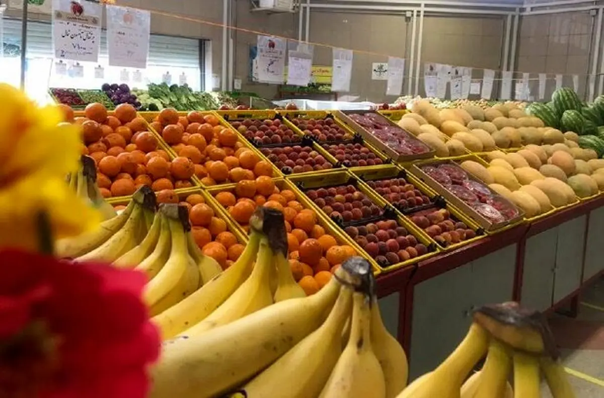 کاهش چشمگیر خرید میوه در نوروز ۱۴۰۲؛ مردم دیگر سبدی میوه خرید نمی‌کنند
