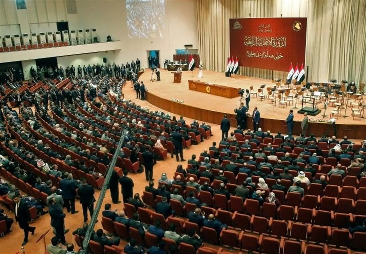 عراق شعار انقلاب اسلامی را اجرا می‌کند؟