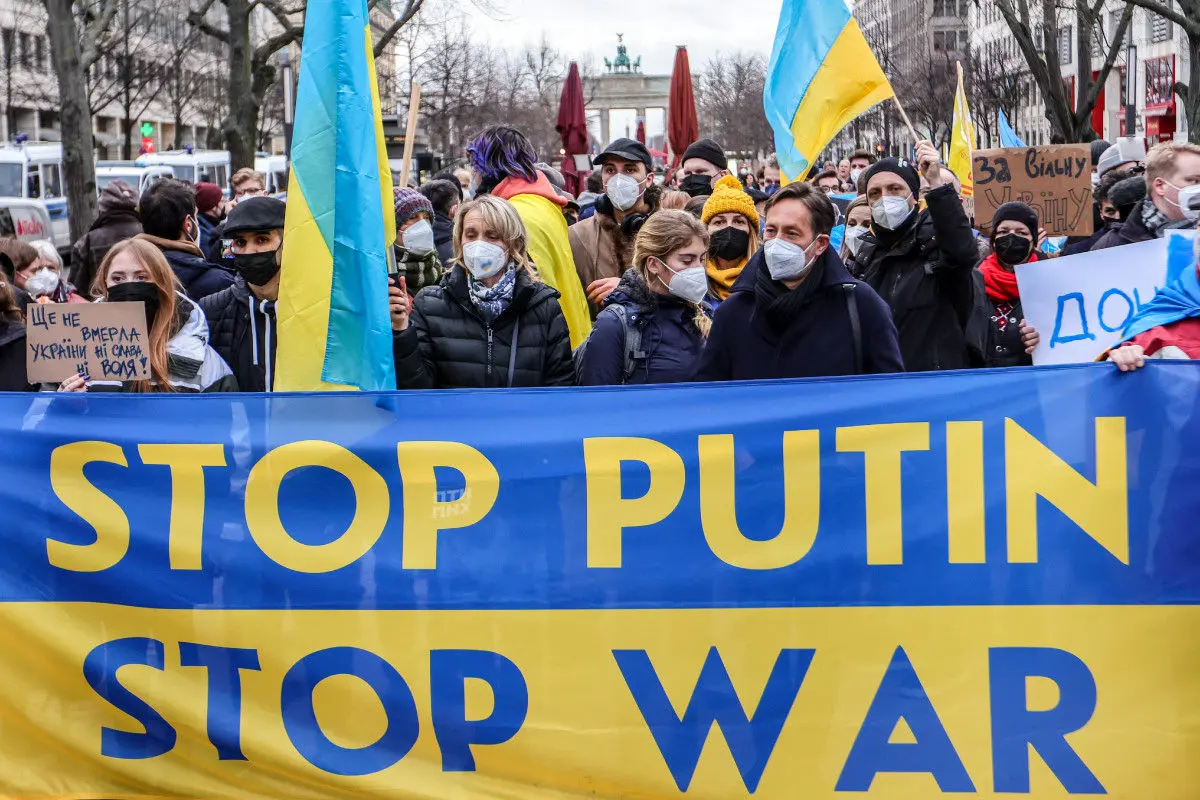زیاده‌روی آمریکا در کمک به اوکراین