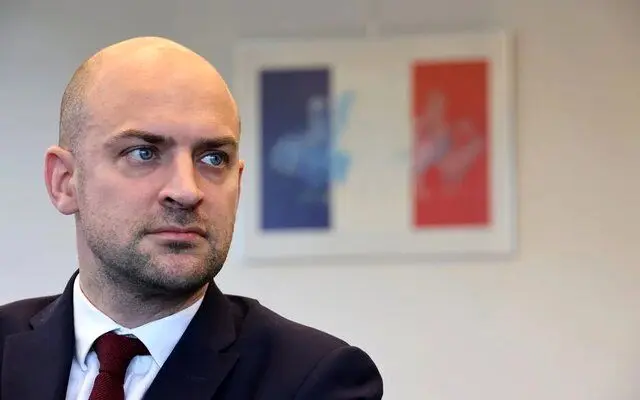 شرط و شروط فرانسه برای تهران در قبال فعال ‌نکردن مکانیسم ماشه؛ دو تبعه فرانسوی زندانی در ایران سریع آزاد شوند