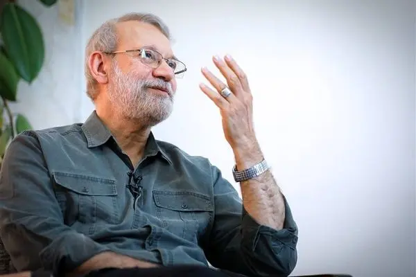 لاریجانی: شورای عالی امنیت ملی هرگونه محدودیت‌ و موانع اقتصادی بین ایران و پاکستان را رفع می‌کند