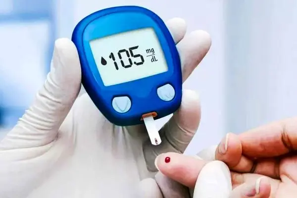 وزارت بهداشت: سن دیابت در ایران به نوجوانی رسید/ ۲۰ میلیون نفر از جمعیت کشور با دیابت یا پیش‌دیابت دست‌وپنجه نرم می‌کنند