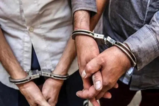 دستگیری 2 مرد مسلح در تعقیب و گریز پلیسی