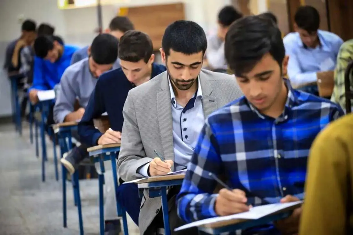 استخدام ۱۰۰ هزار نفر در دستگاههای دولتی از خرداد آغاز میشود