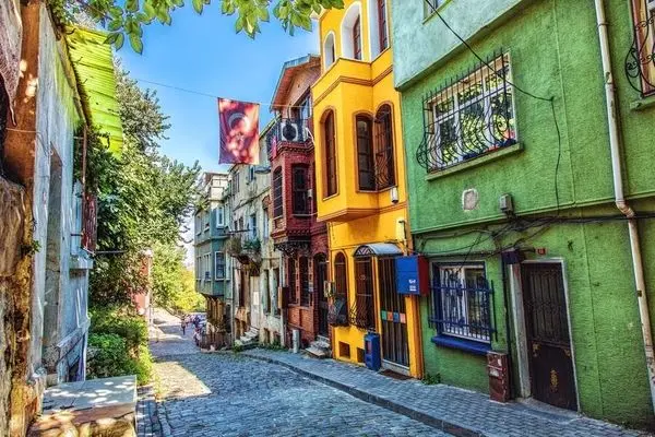 به این محله های استانبول نروید