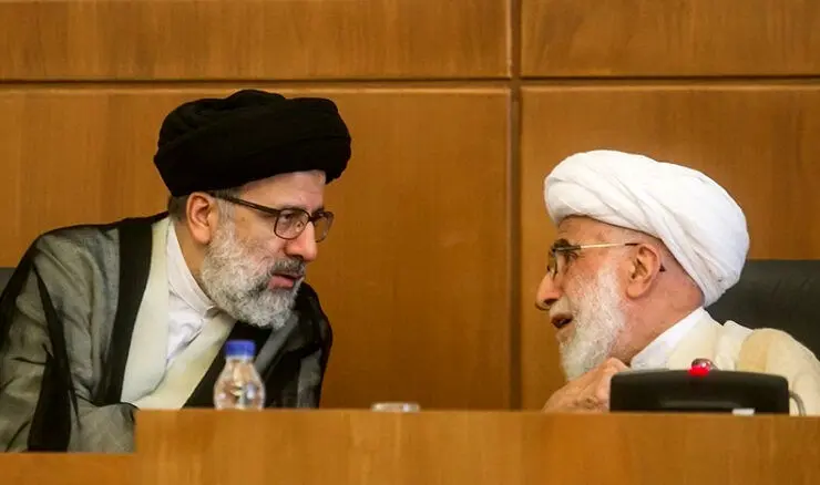 عکسی خاص از ابرهیم رئیسی در کنار احمد جنتی در اجلاسیه خبرگان رهبری
