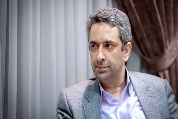 تکذیب افزایش قیمت بنزین از سوی معاون دفتر رئیس‌جمهور/ طباطبایی: هیچ برنامه‌ای برای تغییر قیمت در دستور کار نیست