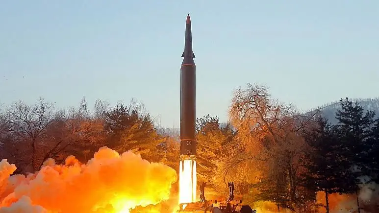 پرتاب موشک بالستیک قاره‌پیما کره شمالی احتمالا ناموفق بود