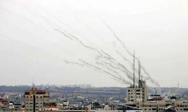 حملات موشکی لبنان به مواضع اسرائیل؛ شنیده شدن صدای انفجارهایی در حیفا