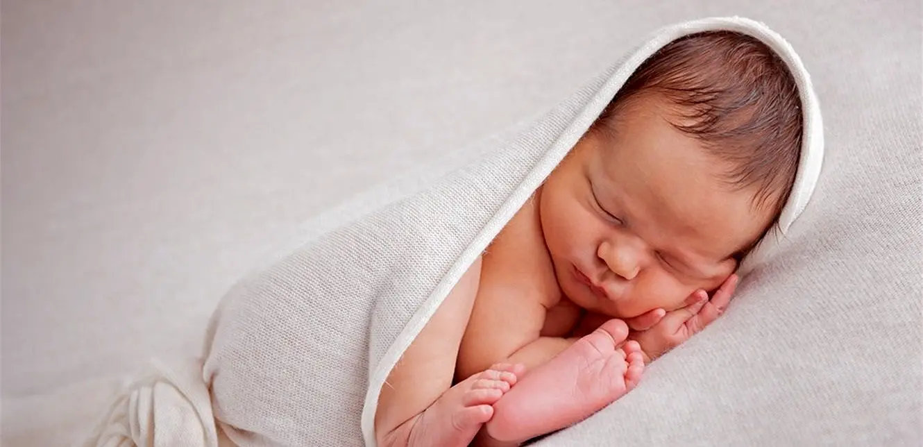 عجایب خلقت در فرانسه؛ نوزادی با ریش سفید + عکس