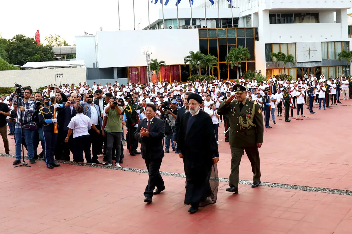 تصاویری متفاوت از مراسم استقبال ‌از رئیسی در سفر به نیکاراگوئه