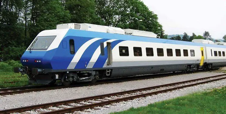 شبکه ریلی کمبود لکوموتیو دارد/ سهم ۹.۸ درصدی قطار از جابجایی مسافر