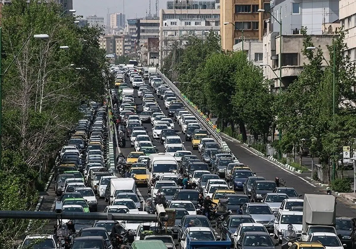 خداحافظی مردم تهران با سازه خاطره‌انگیز/ پل حافظ زیر گذر می شود