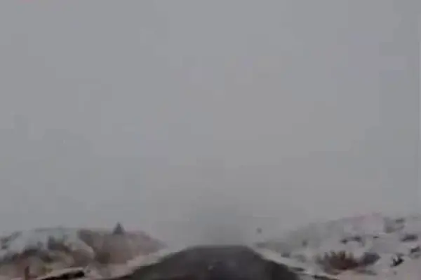 ببینید| بارش برف پاییزی در محور چالدران به خوی