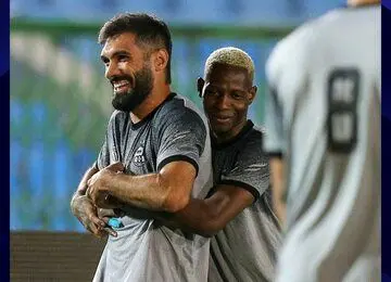 پایان نیمه نخست | استقلال 0 - المحرق 0