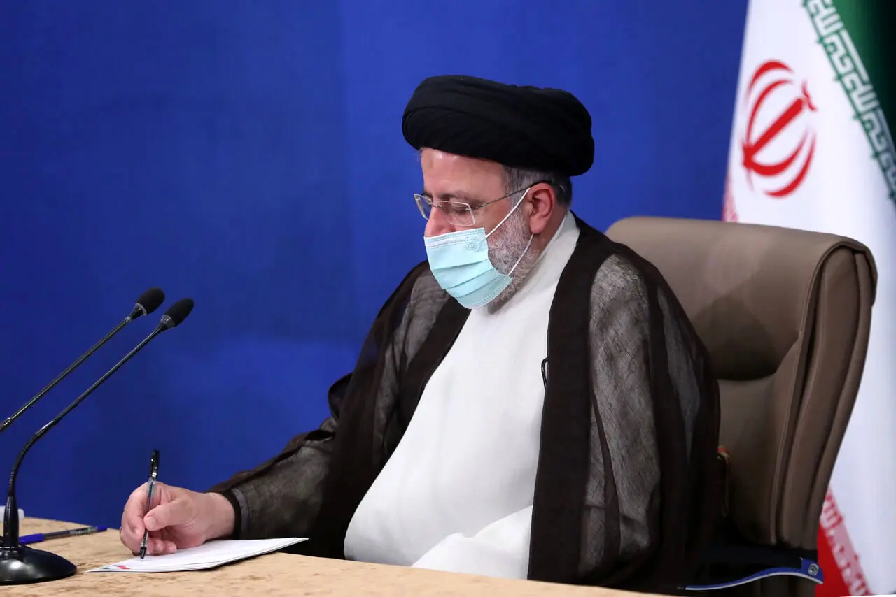 بیانیه گام دوم انقلاب، سند راهبردی و چشم انداز نسل های آینده ایران است