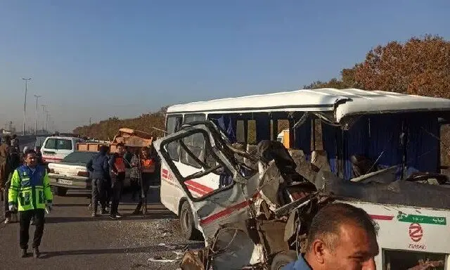 ۱۲ مصدوم در اثر سانحه رانندگی در کرمانشاه