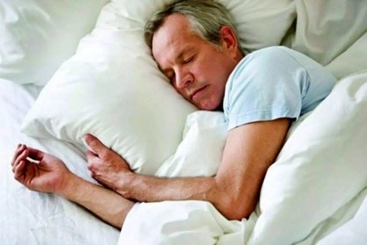 بالاخره بعدازظهر‌ها بخوابیم مفید است یا مضر؟