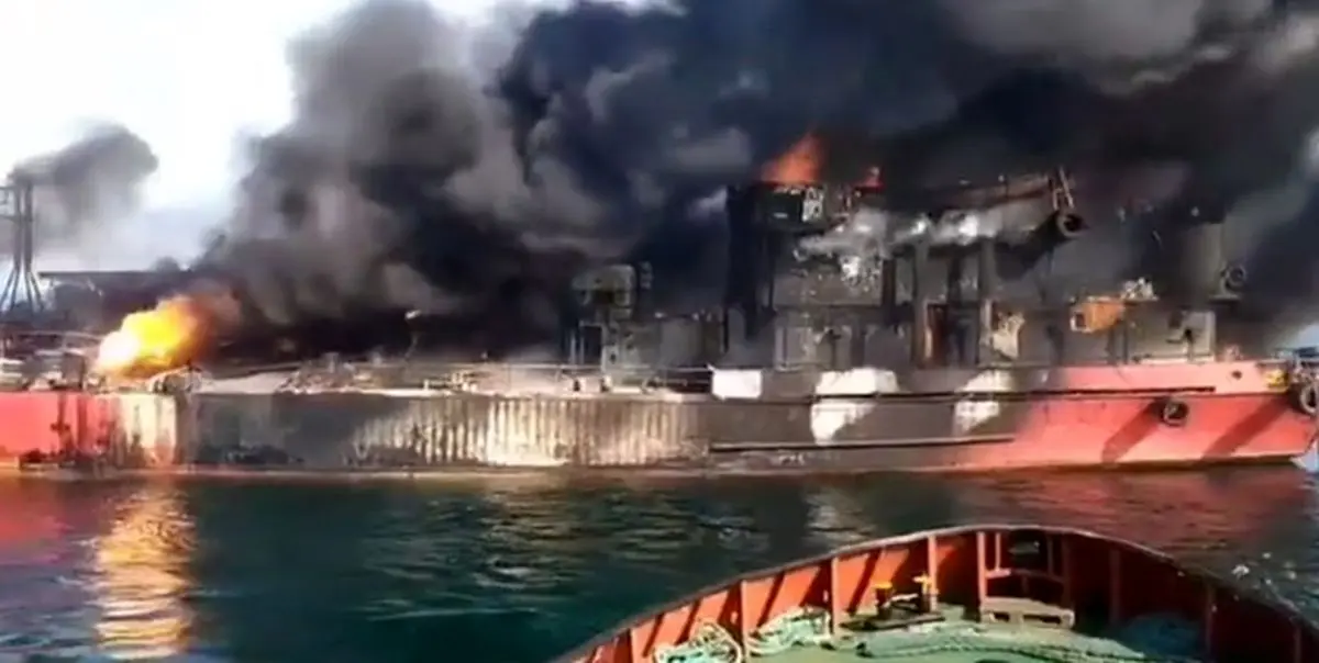 یک کشتی ترکیه‌ای مورد حمله موشکی قرار گرفت+ ویدئو