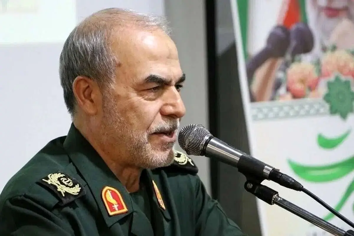 سردار جوانی: دشمن سال‌ها برای تکه‌تکه کردن ایران برنامه‌ریزی کرده بود، هدف آن‌ها ایجاد اسرائیل بزرگ بود/ در آستانه بازگشایی مدارس و دانشگاه‌ها هستیم، باید افکار عمومی به‌طور میدانی بررسی و برای آن برنامه‌ریزی شود