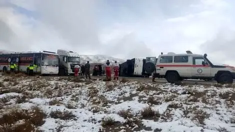 دليجان،حادثه،نفر،اتوبوس،محور،اصفهان،فرماندار،تيم،واژگوني،مصدومان