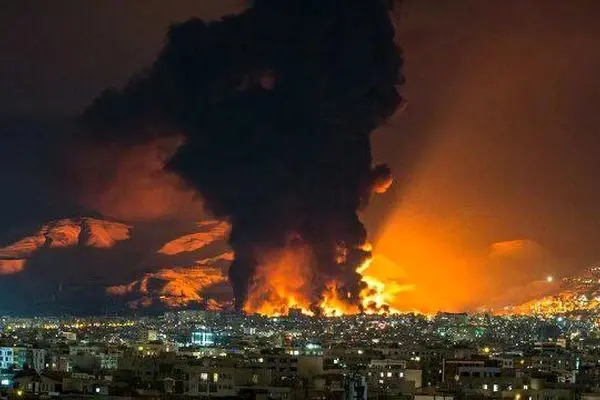 حمله هوایی دشمن به یک آپارتمان مسکونی بندرعباس؛ ۳ نفر شهید و ۷ نفر مجروح شدند