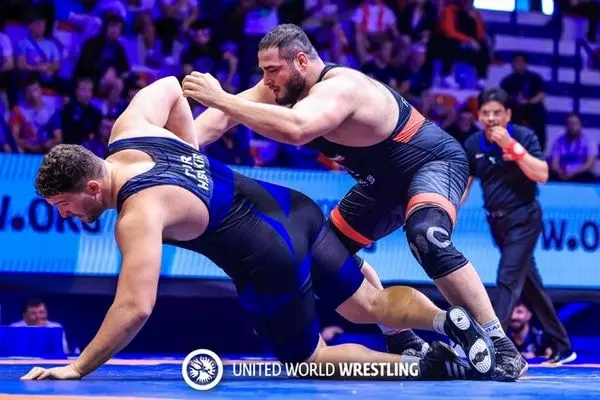 لغو پرواز تیم کشتی فرنگی ایران به آلبانی