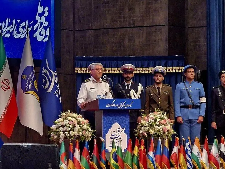 سردار،پليس،راهور،ترافيكي،حسيني،رانندگي،راهنمايي،تدوين
