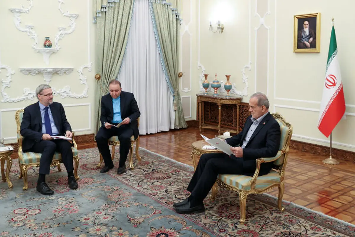 پزشکیان: همواره در پی صلح و امنیت منطقه‌ای بوده‌ایم و تبلیغات منفی علیه ایران مبنای واقعی ندارد