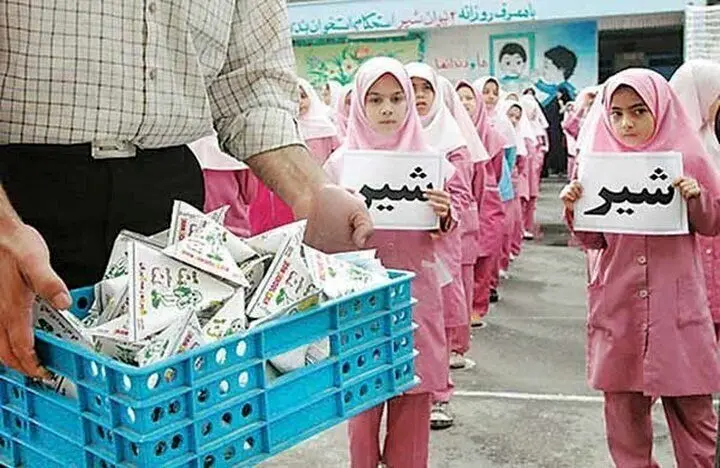 توزیع شیر در مدارس ۱۱ استان محروم از اول آذرماه