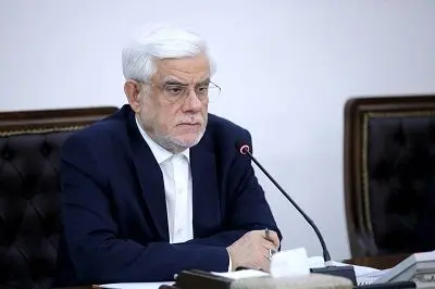 عارف: مذاکرات غیرمستقیم ایران و آمریکا با روندی منطقی انجام می‌شود