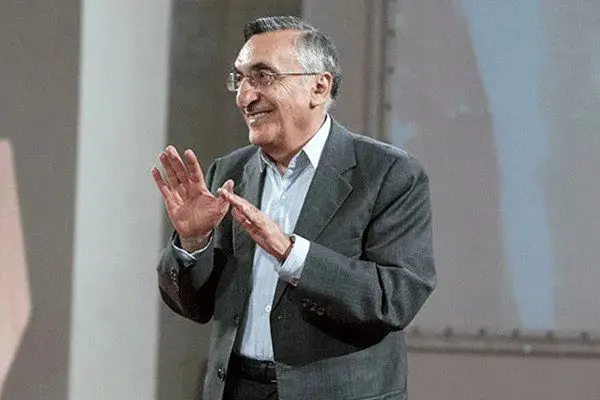 کامران فانی درگذشت