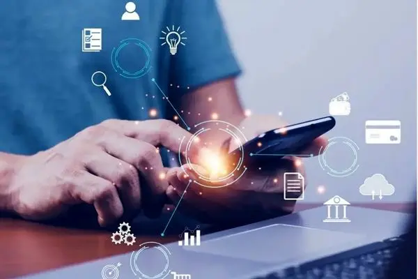 هویت در گرو سنت
