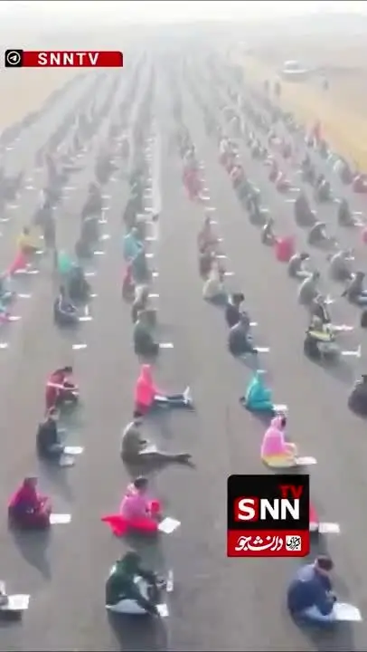 ببینید| استفاده از باند فرودگاه به‌عنوان سالن امتحان در اودیسا هند